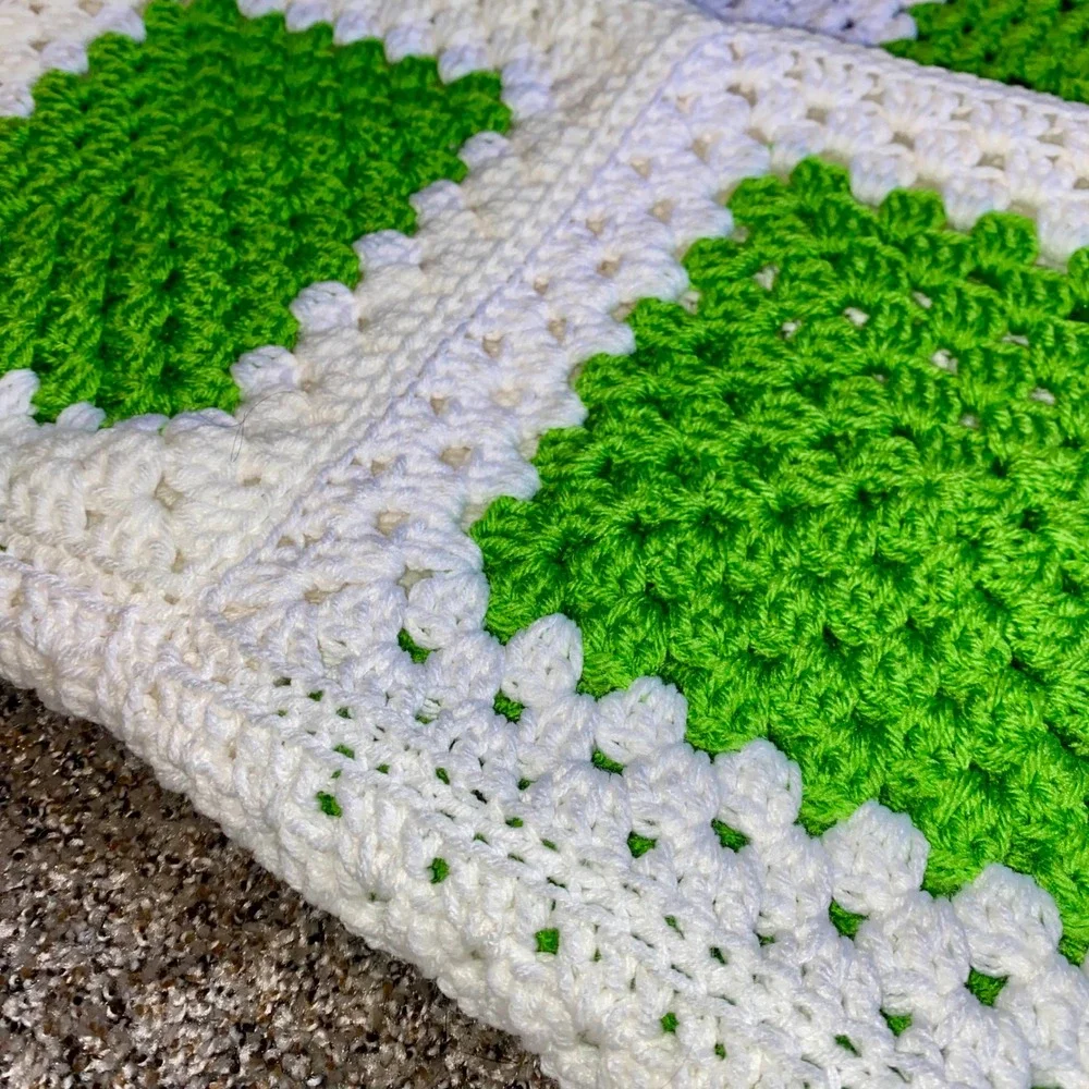 VTG Handmade Crochet Granny Square Afghan Blanket Throw 70x44 Green White Cream